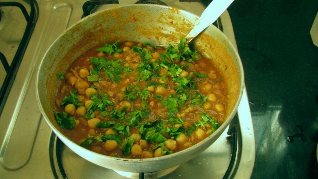 Cooked chole after sprinkling dhaniya