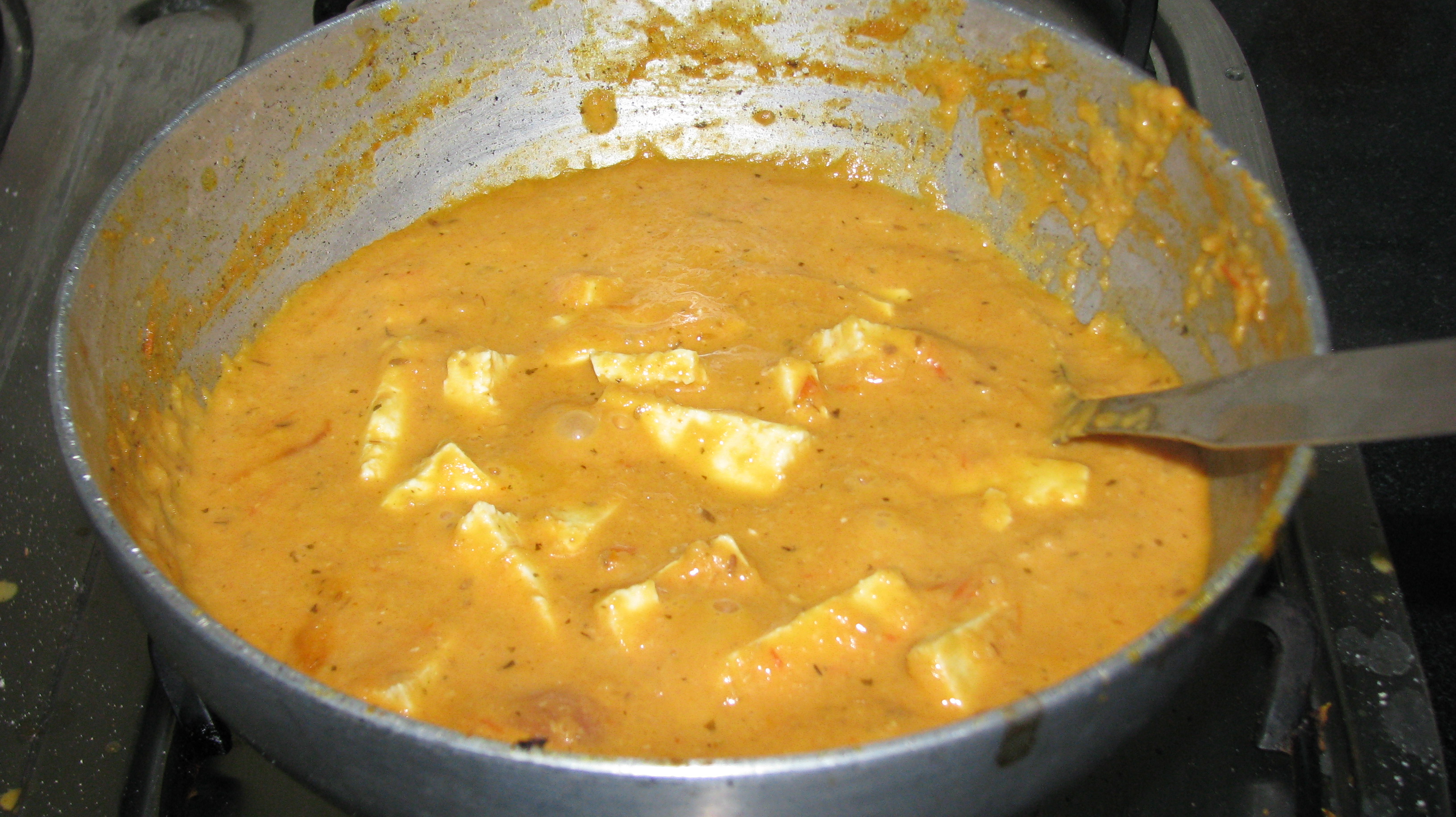 Paste with paneer pieces